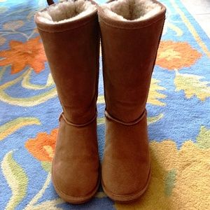 bearpaw cloud boots